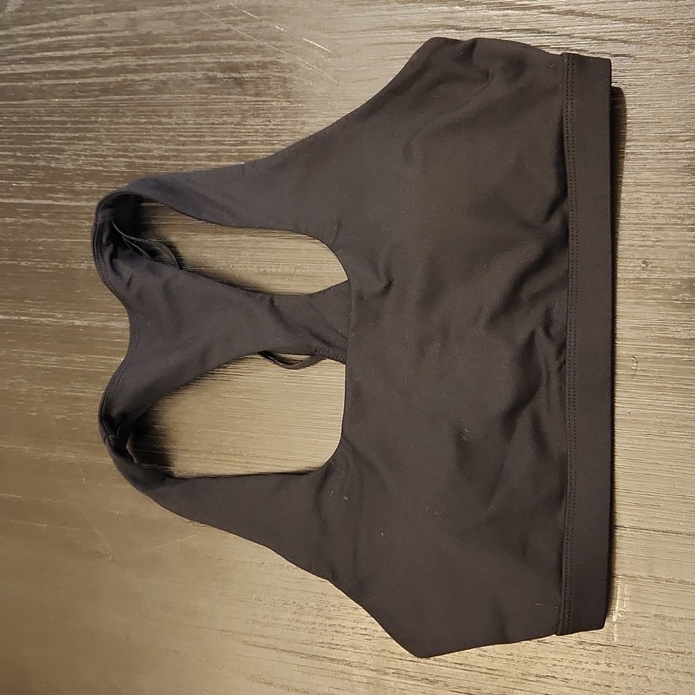 Fabletics Medium Impact Sports Bra Black
